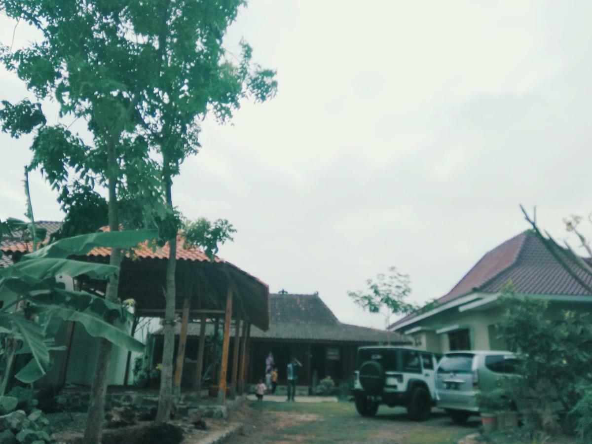 Rumah Limas Γιογκιακάρτα Εξωτερικό φωτογραφία